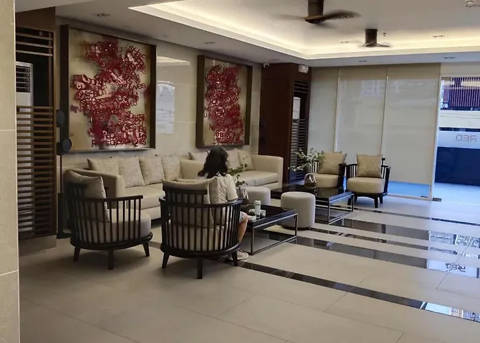 Chino Roces Makati - Free Parking - Red Residences