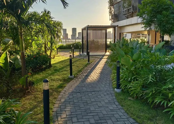 Apartment Chino Roces Makati - Free Parking - Red Residences *