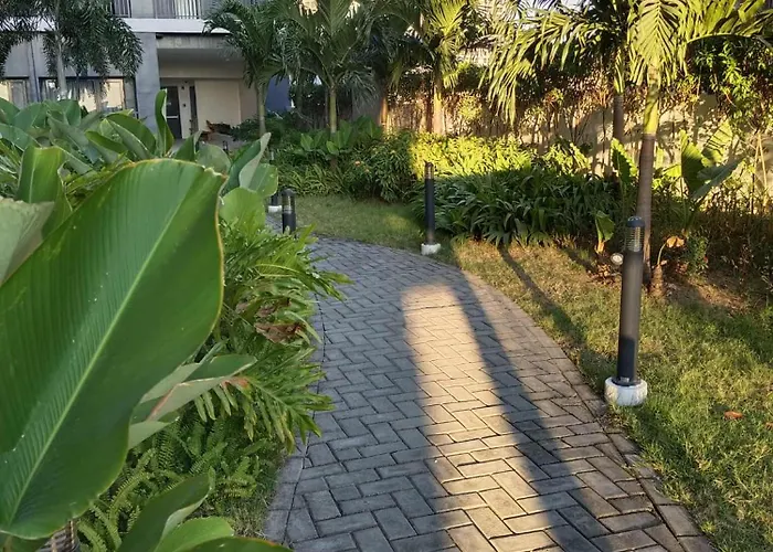 Chino Roces Makati - Free Parking - Red Residences *