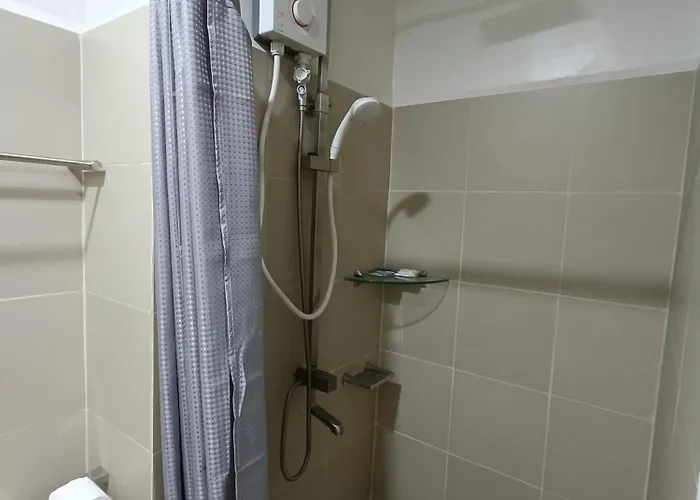 Chino Roces Makati - Free Parking - Red Residences