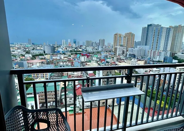 Chino Roces Makati - Free Parking - Red Residences *